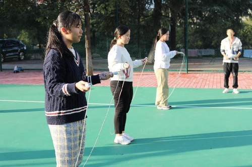 图片1 图片1