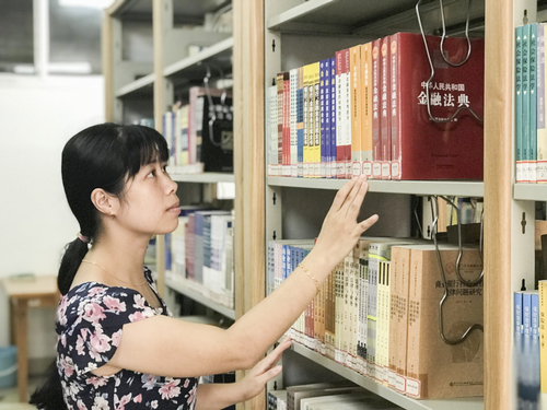 10 唐维